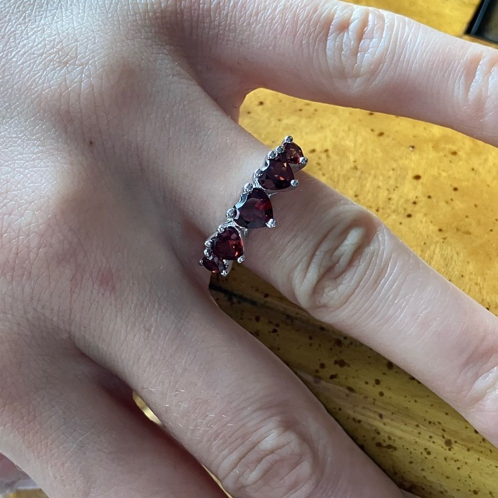 Natural Red Garnet Sterling Silver Heart Ring Size 7 - Picture 4 of 10
